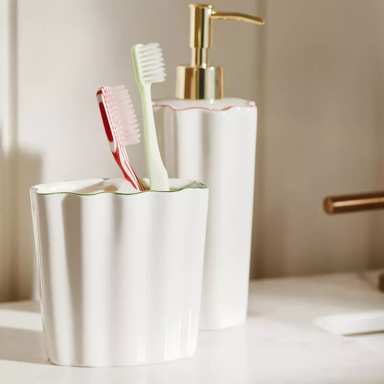 מחזיק מברשת שיניים לה מארה' loading='lazy' title=