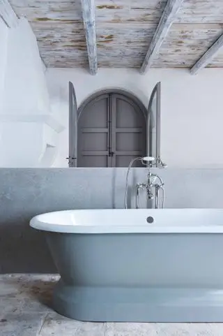 poutres en bois traditionnelles