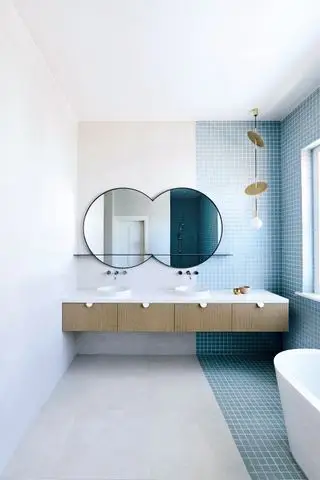 Baño de Doherty Design Studio