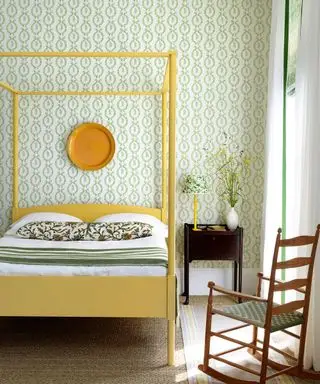 7 przedmiotów Eksperci Feng Shui twierdzą, że nigdy nie należy przechowywać pod łóżkiem – oto dlaczego nigdy nie należy łamać tych zasad