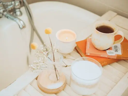 天使番号1222：精神的な意味と象徴性