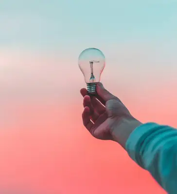 Angel Number 311: un messaggio di allenamento fiducioso e gioia