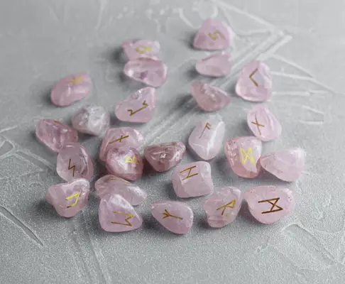 Sześć run zostało rozszerzonych, aby dołączyć do starej magii