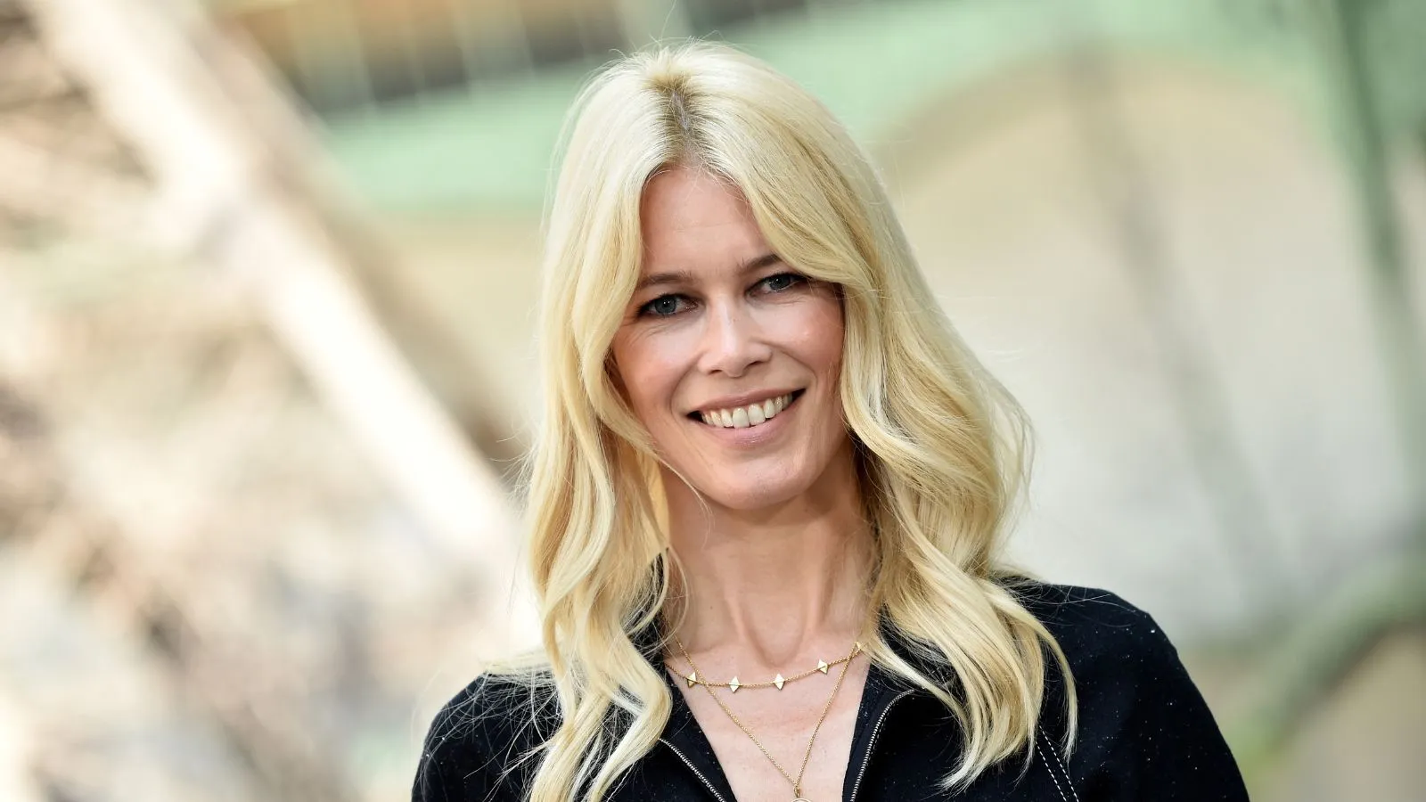 Claudia Schiffer' loading='lazy' title=