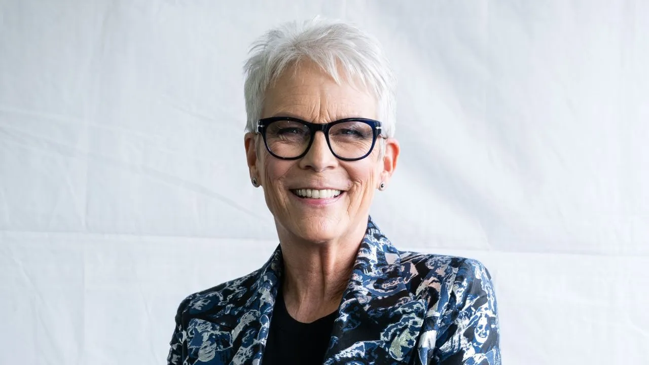 Jamie Lee Curtis' loading='lazy' title=