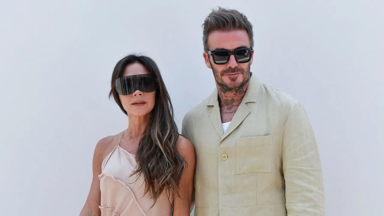 Victoria e David Beckham' loading='lazy' title=