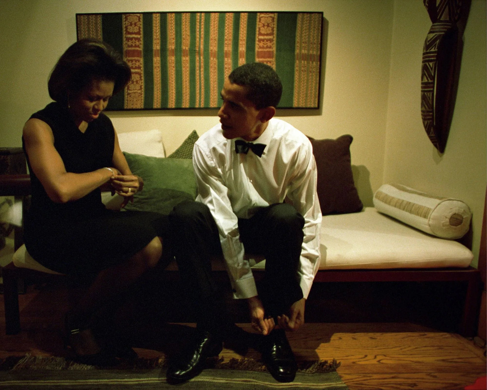 Barack e Michelle Obama nel loro soggiorno nel 2004' loading='lazy' title=