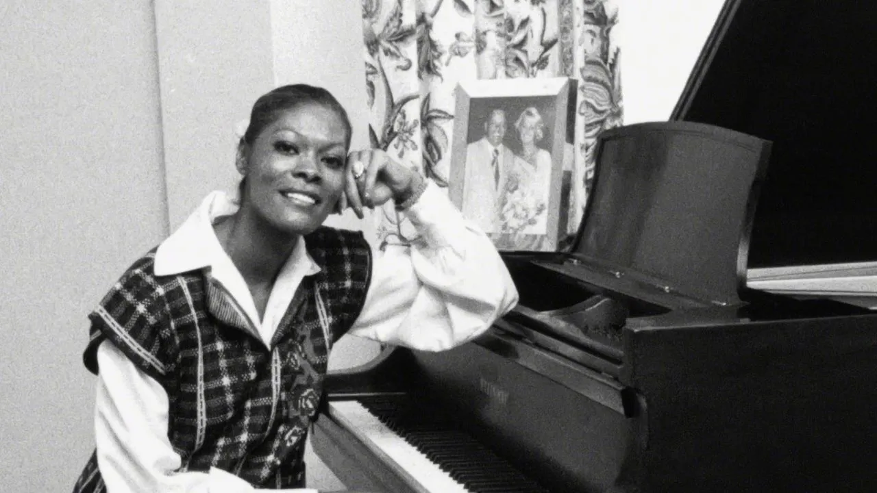 Kendall Jenner hat gerade unsere Sicht auf Chintz verändert – und es ist überraschend erschwinglich, es zu kopieren