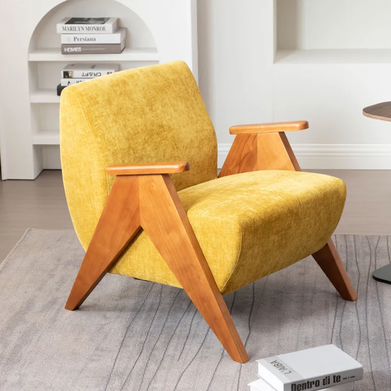 George Oliver Kyajah 27,5'' breiter Sessel mit Massivholzbeinen & Bewertungen | Wayfair' loading='lazy' title=