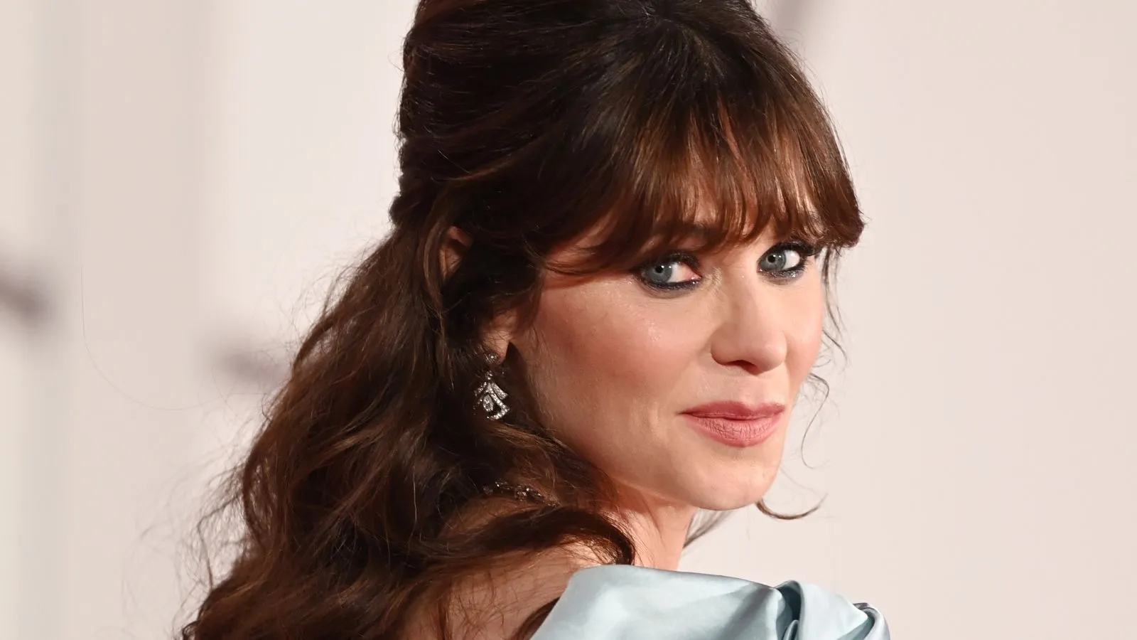 Zooey Deschanel' loading='lazy' title=