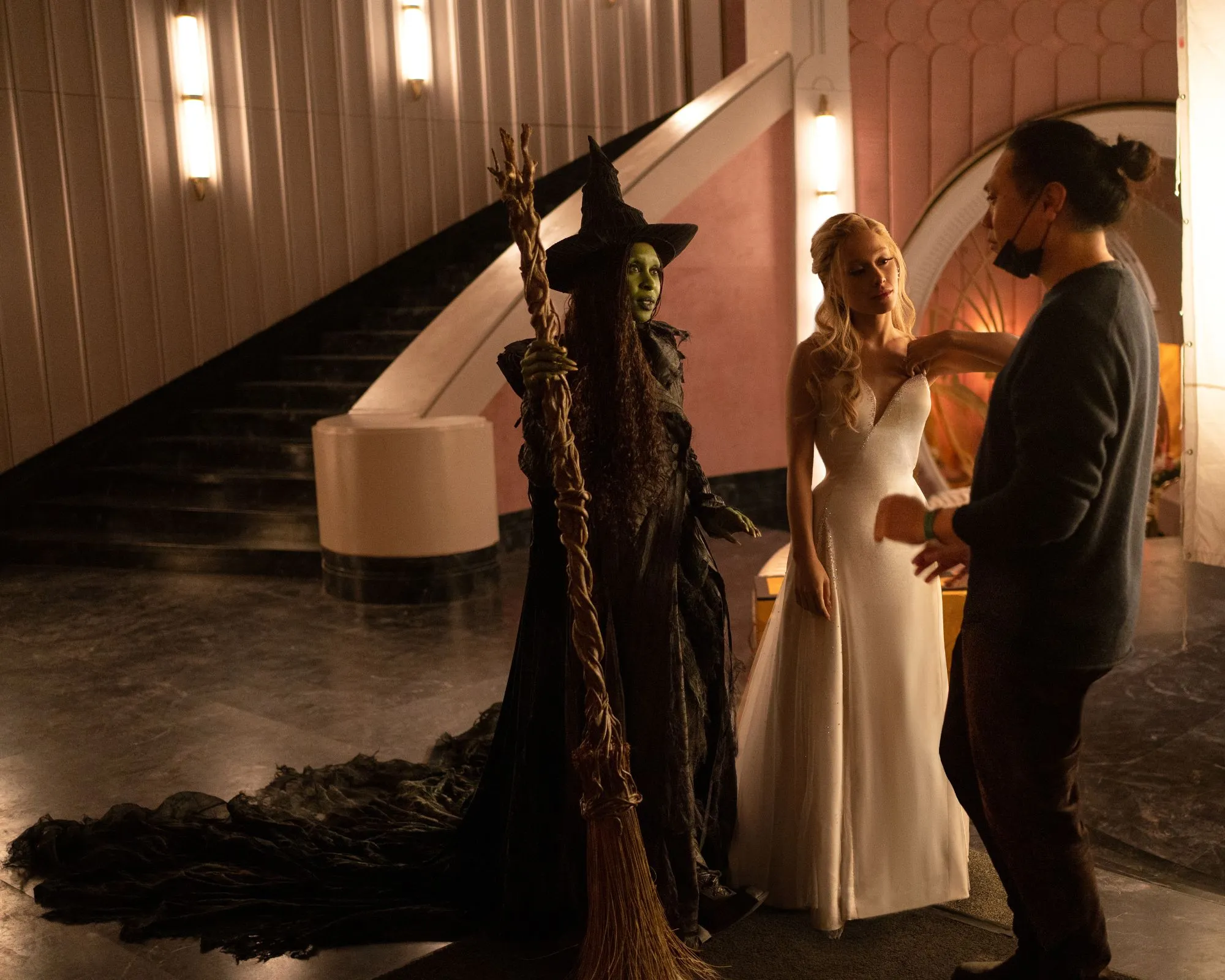 des images fixes de Wicked for Good Movie' loading='lazy' title=