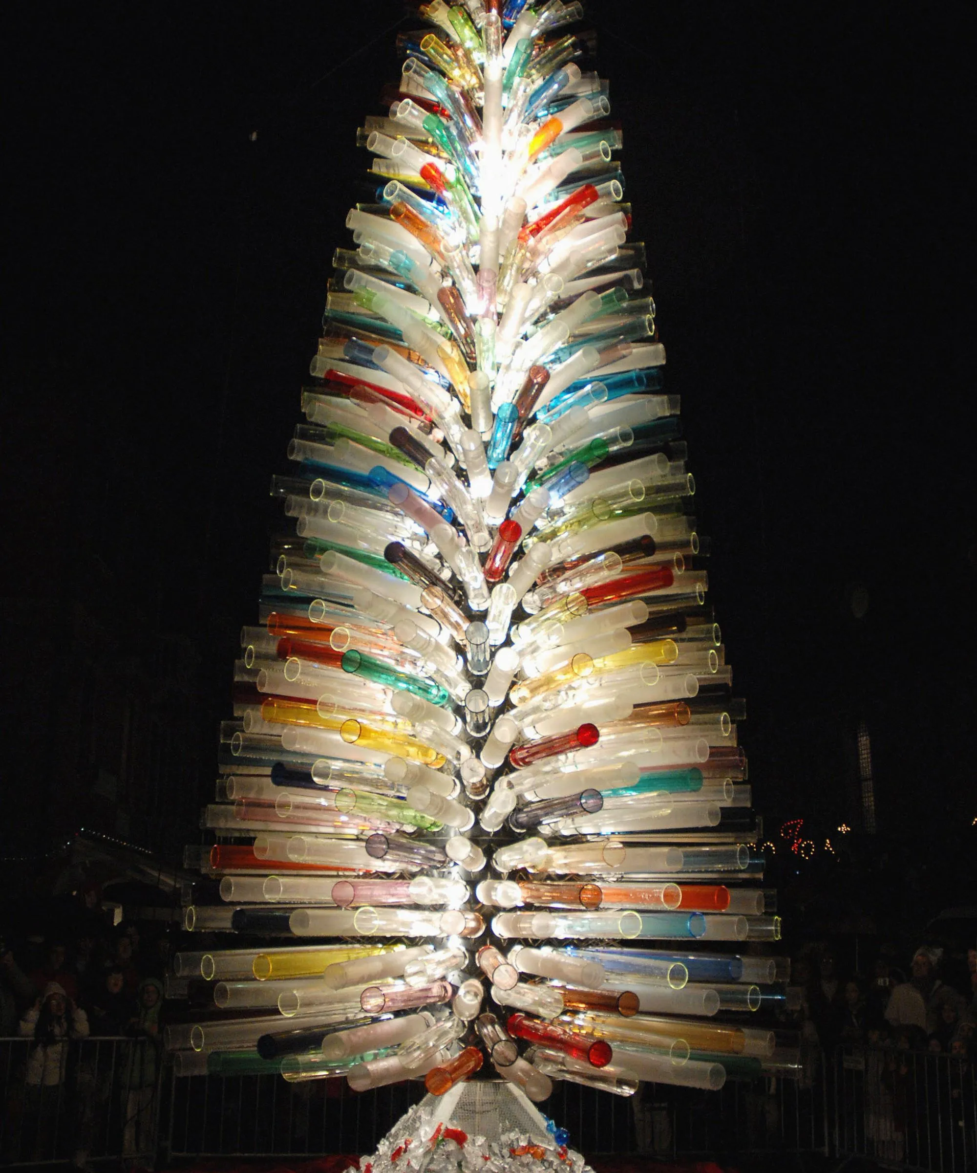 カンポ・サント・ステファノの木' loading='lazy' title=