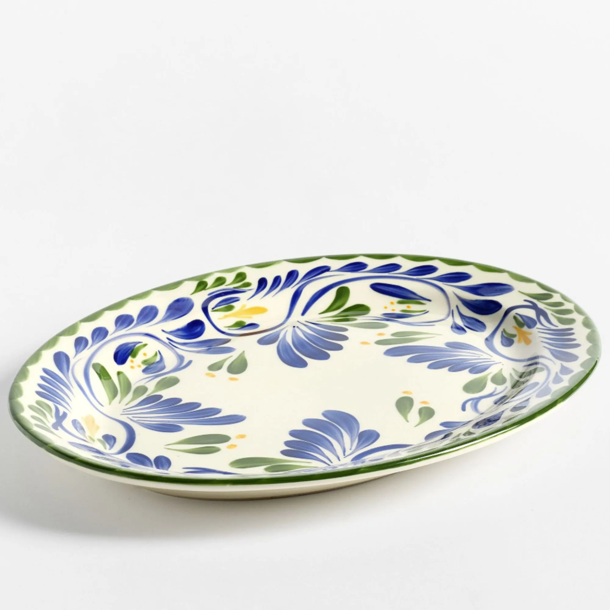 Servírovací tanier v modrozeleno-bielom stredomorskom štýle' loading='lazy' title=