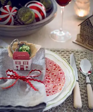 Tablescaping lunefull