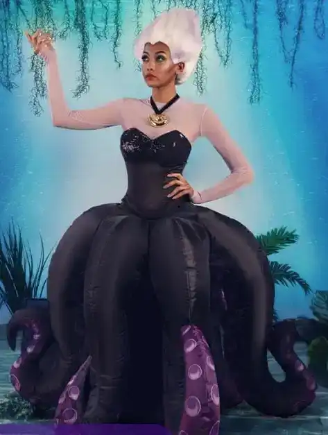 Nejlepší nápady na kostýmy rodinné skupiny pro Halloween 2023