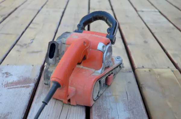 איך לשייף סיפון - למראה טוב כמו חדש