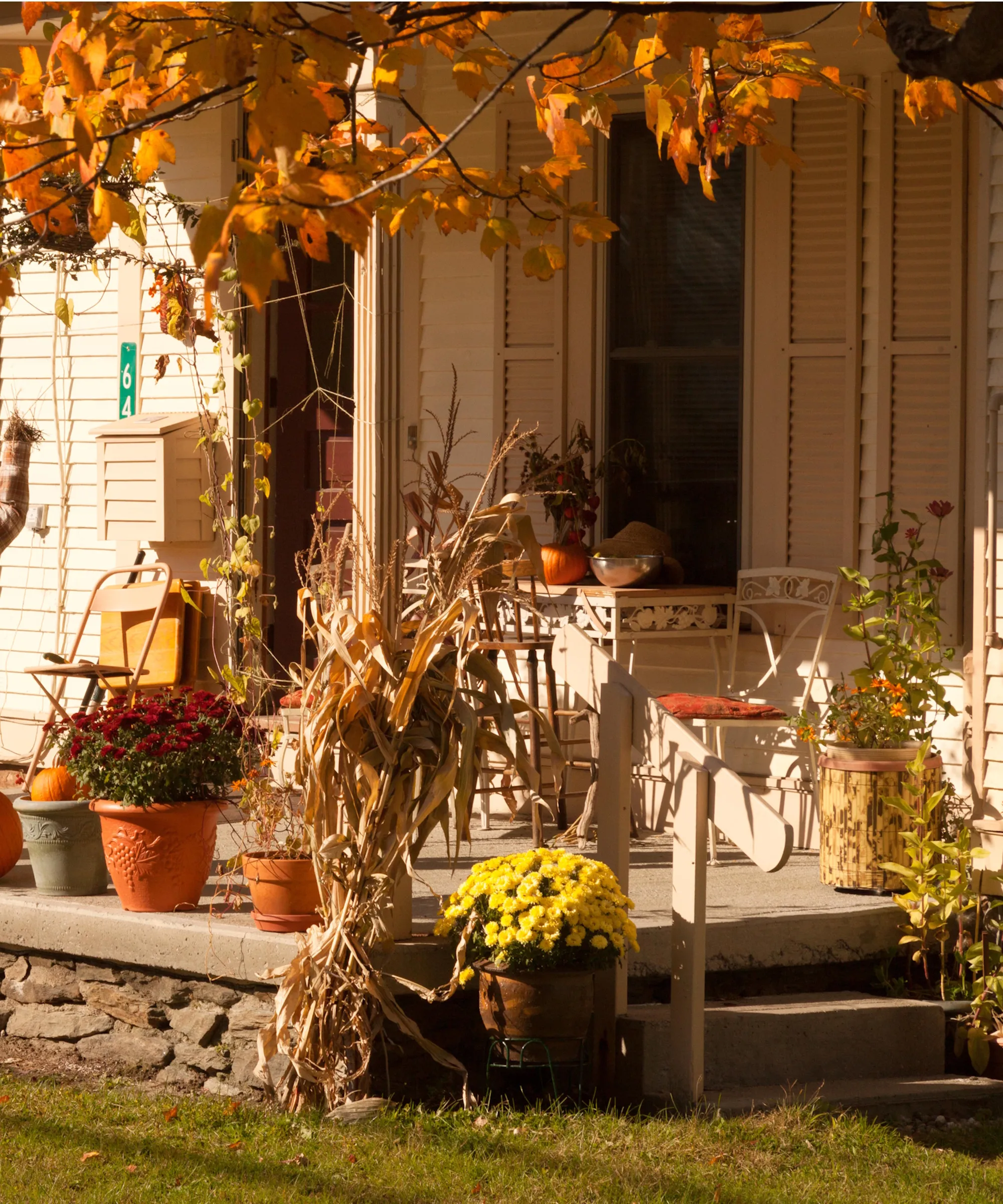 秋のハロウィンのポーチ' loading='lazy' title=