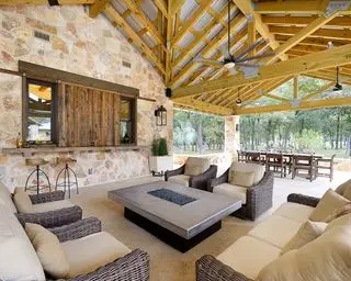 בית בסגנון חוות