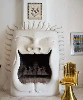 Krb v podobě obličeje v mexickém stylu