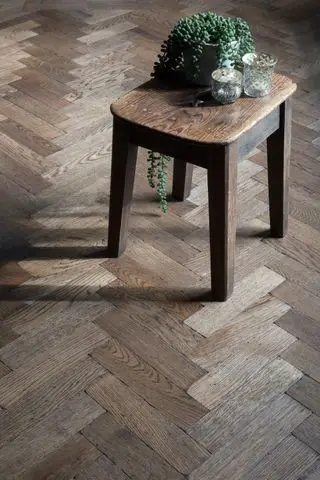 Parquet en chêne vieilli