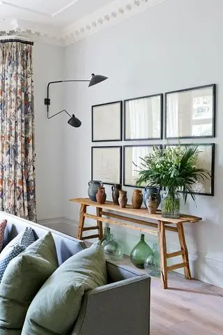 iluminação de parede em uma sala de estar