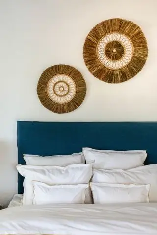 Plaques décoratives au mur