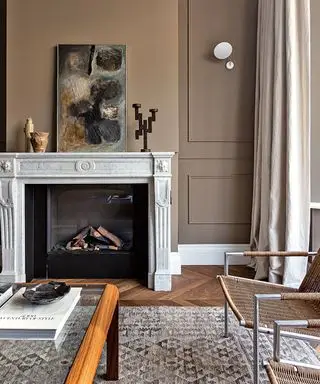 今月の最も人気のある色 トープ