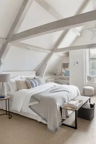 Chambre blanche côtière