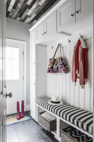 Idées vestiaires – 34 conseils et images pour un espace super organisé