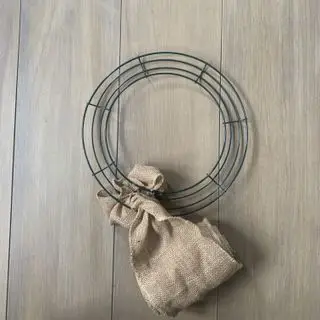 At lave en jutekrans