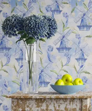 Comment garder les fleurs fraîches dans un vase – 7 erreurs et solutions pour garder vos fleurs en vie