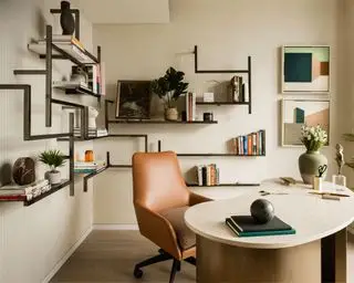 Bureau incurvé avec chaise en cuir