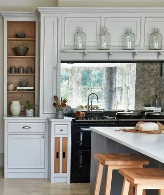 Innredning med speil