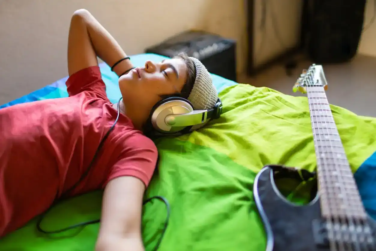 Best Gifts for Teens with ADHD - noise cancelling headphones