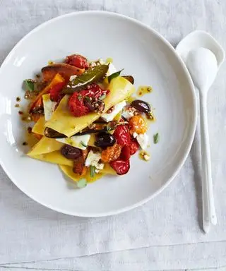 ¿Qué se puede cocinar en una olla arrocera? 7 cosas sorprendentes que no sabías