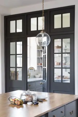 Humprey Munson Majordome