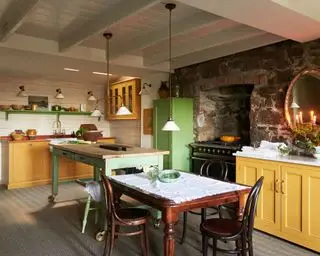 Mezcle y combine gabinetes de cocina estilo granja