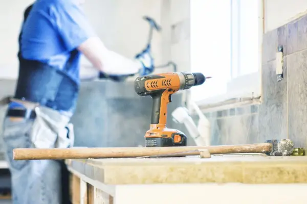 Comment retirer les armoires de cuisine – avec les conseils de professionnels