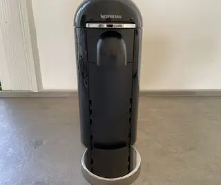 Nespresso Vertuo Plus על השיש