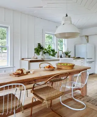 Ideas modernas de cocina de granja: 10 formas de crear este estilo clásico