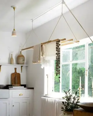 cameriera di lavanderia devol cucine