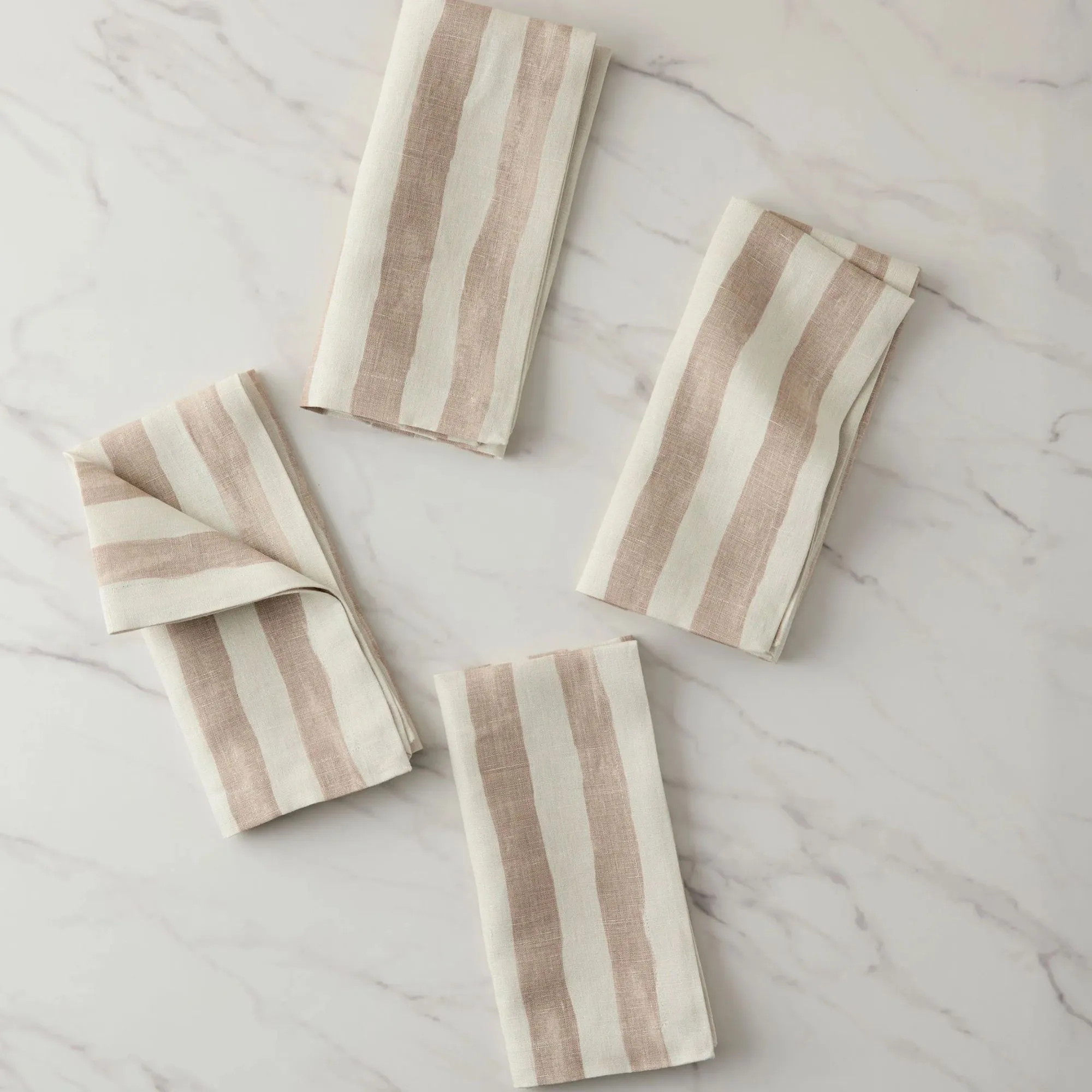 מפיות פשתן עם טאוף ופס לבן' loading='lazy' title=