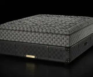 Drake har en seng til $400.000 - vi spurgte hvorfor og hvor du kan købe den