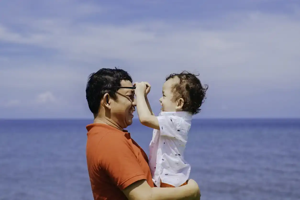 100 שמות פופולריים לתינוקות אסייתיים אמריקאים (עם משמעויות)