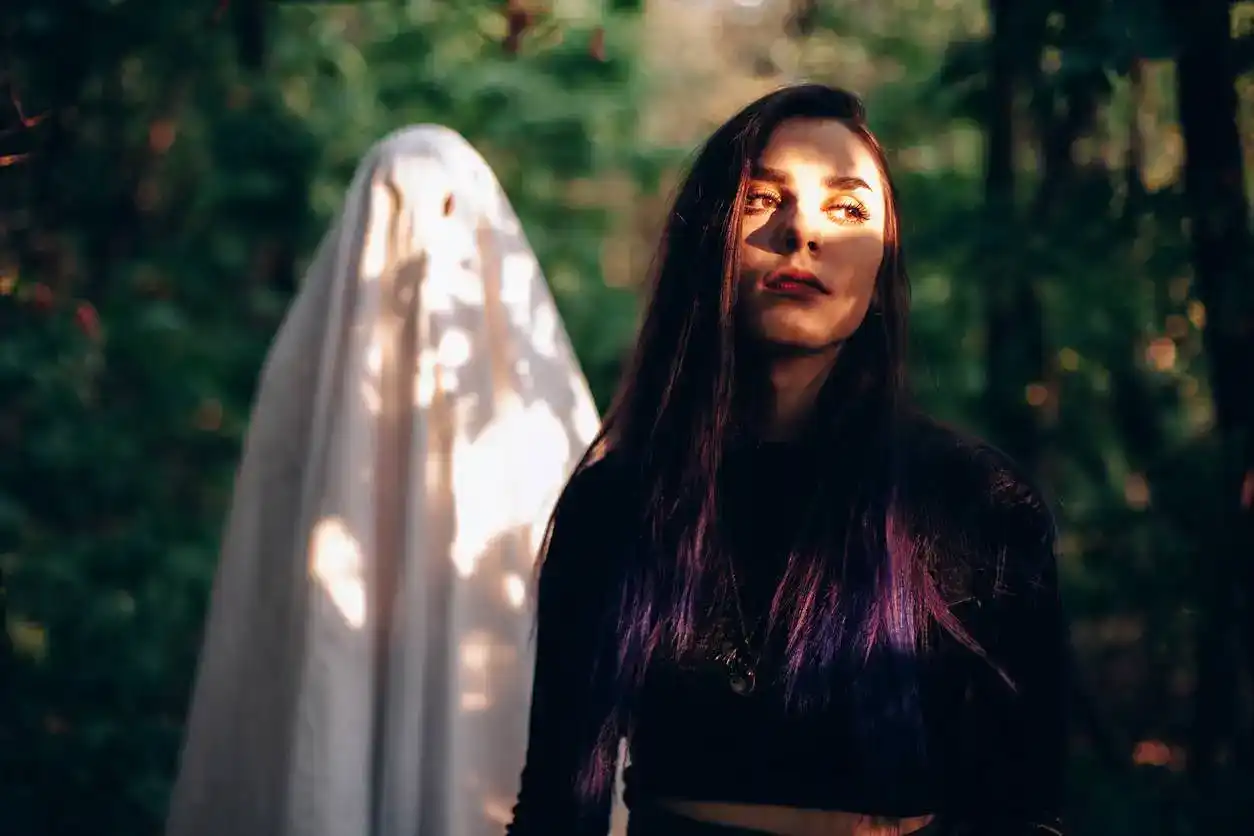 200 jmen představujících smrt a temnotu