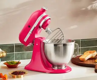 Salut Barbie : les meilleurs appareils de cuisine roses, testés par des experts