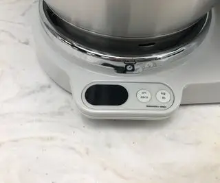 ケンウッド シェフ XL チタン スタンド ミキサー スケール