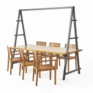 Un juego de hierro y acacia para exteriores Jenny