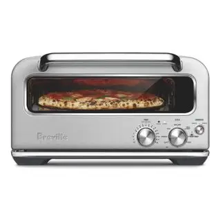 Breville Smart Oven Pizzialo Pizzaofen vor weißem Hintergrund.