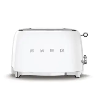 טוסטר smeg לבן